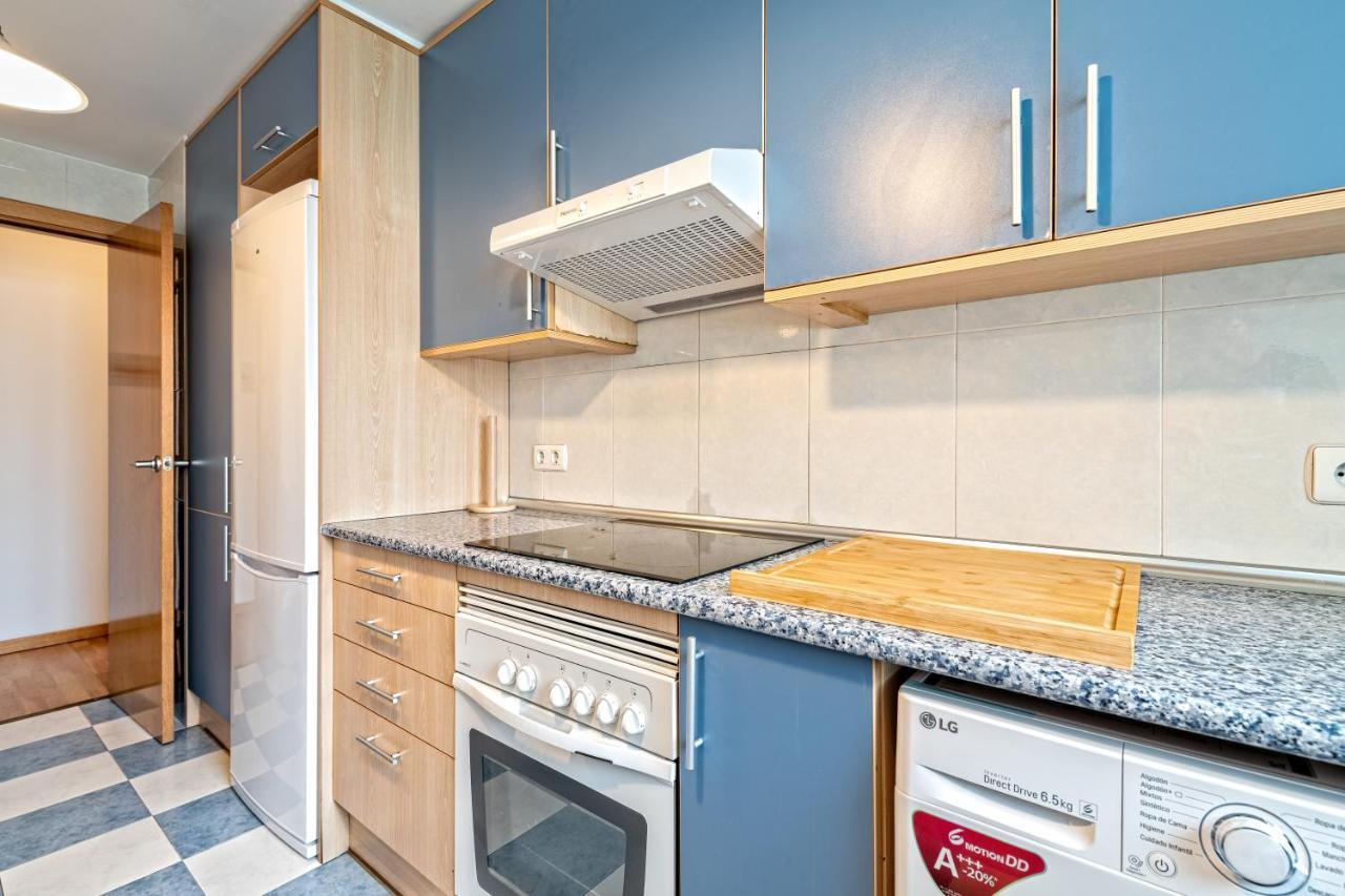 Calido Apartamento Con Piscina En Barcelona 里波列特 外观 照片