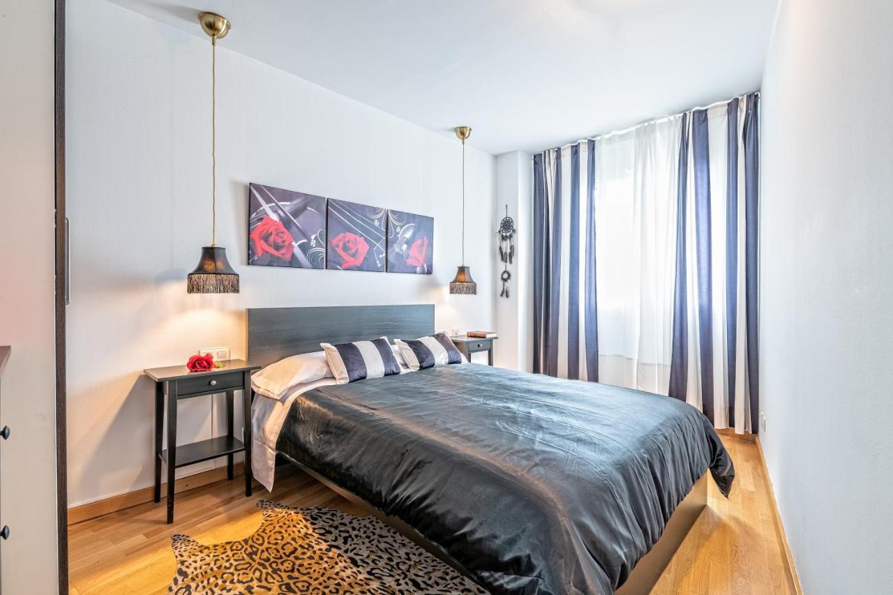 Calido Apartamento Con Piscina En Barcelona 里波列特 外观 照片